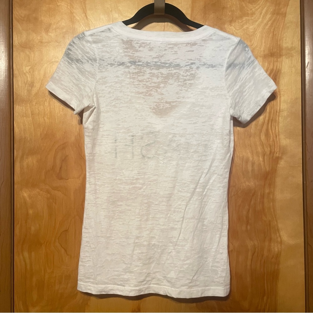 Dash V Neck - Picture 4 of 4